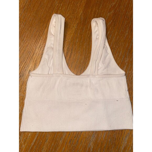 Ribbed Scoop Neck White Sports Bra - Picture 2 of 2